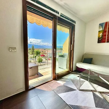 Jennas- Audrey Apartman Àrbatax